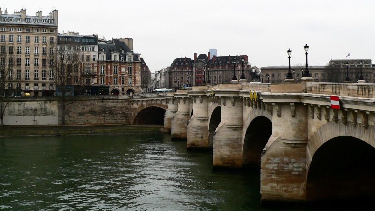 The Pont Neuf bridge in Paris, the real-life landmark that Leos Carax and cinematographer Jean-Yves Escoffier recreated as a full-scale film set for The Lovers on the Bridge
